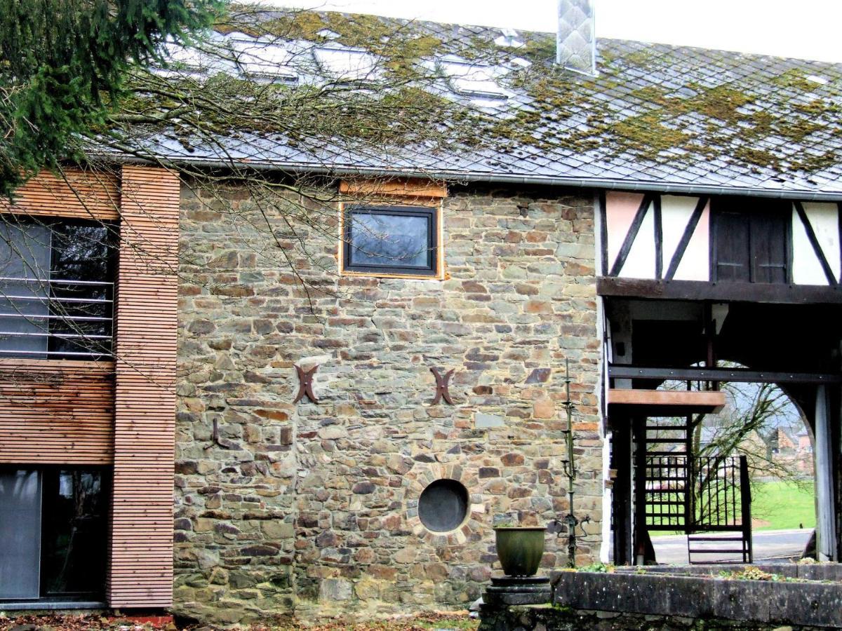 Modern And Cozy Studio In A Former Coach House Robertville Esterno foto
